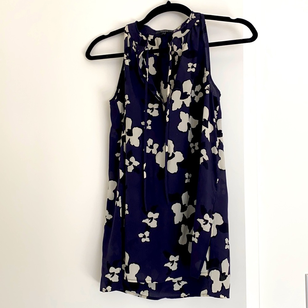 Theory silk sleeveless blouse